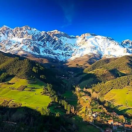 La Yosa De Argueebanes Llanes