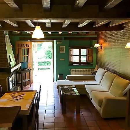 La Yosa De Argueebanes Nyaraló Llanes